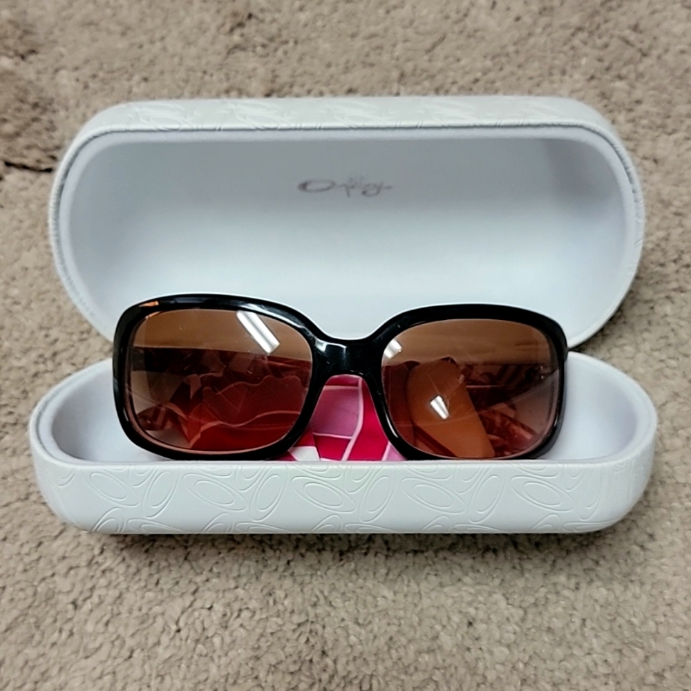 Oakley sunglasses